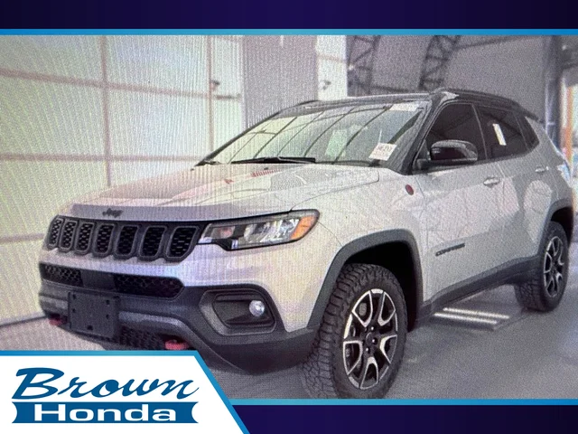 Certified Pre-Owned 2025 Jeep Compass Trailhawk 4x4