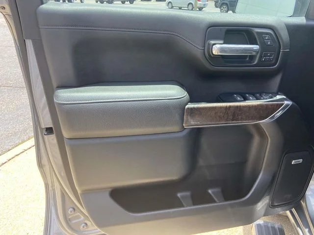 Used 2019 Gray GMC Denali image 12