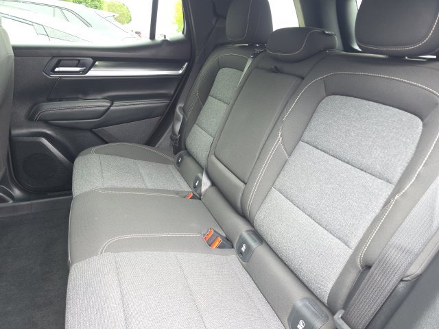 Used 2026 White GMC Elevation image 7