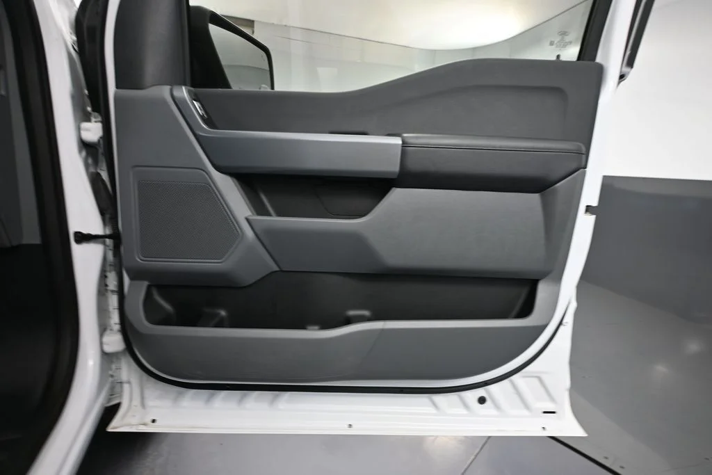 Used 2023 White Ford XLT image 41