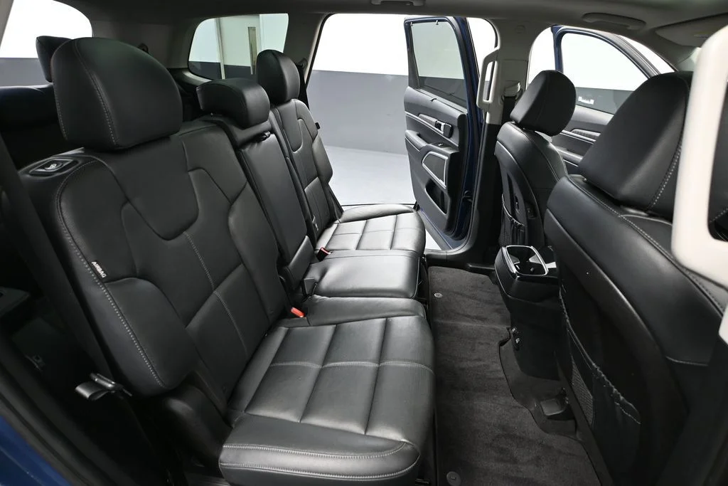 Used 2023 Blue Kia SX-Prestige image 42