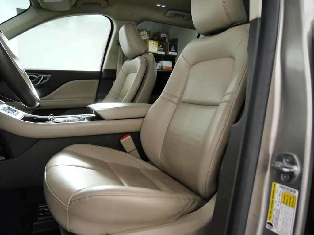 Certified Used 2021 Brown Lincoln Standard image 16