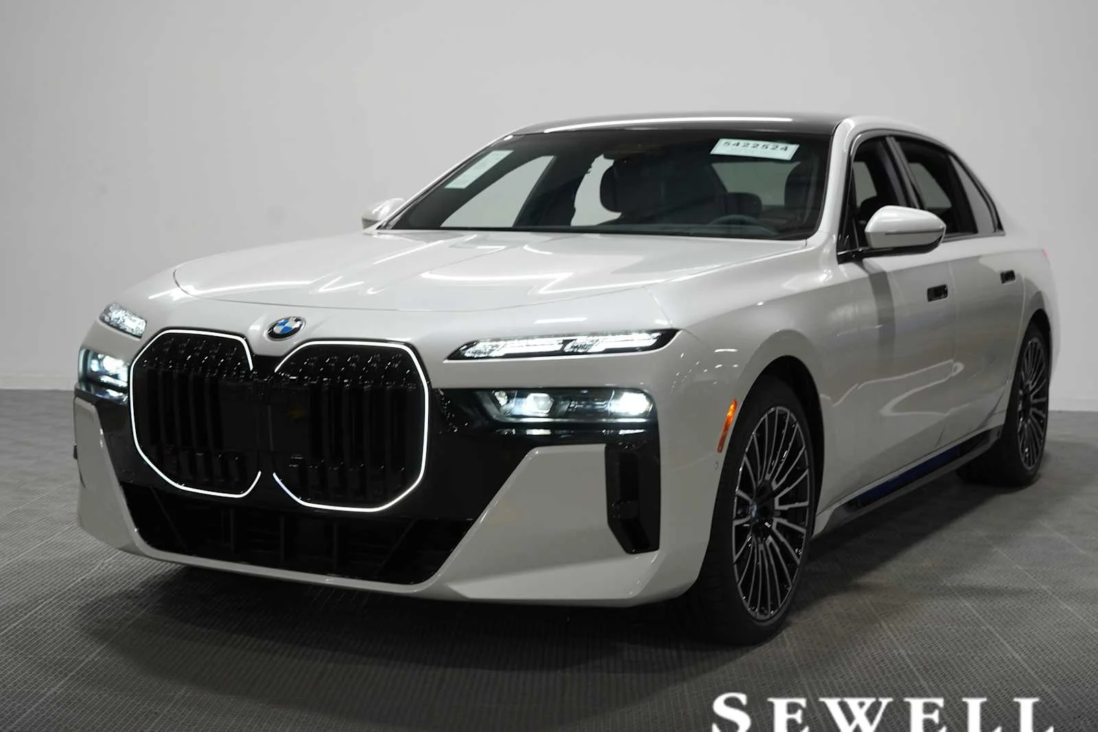 2026 BMW 760i 760i xDrive