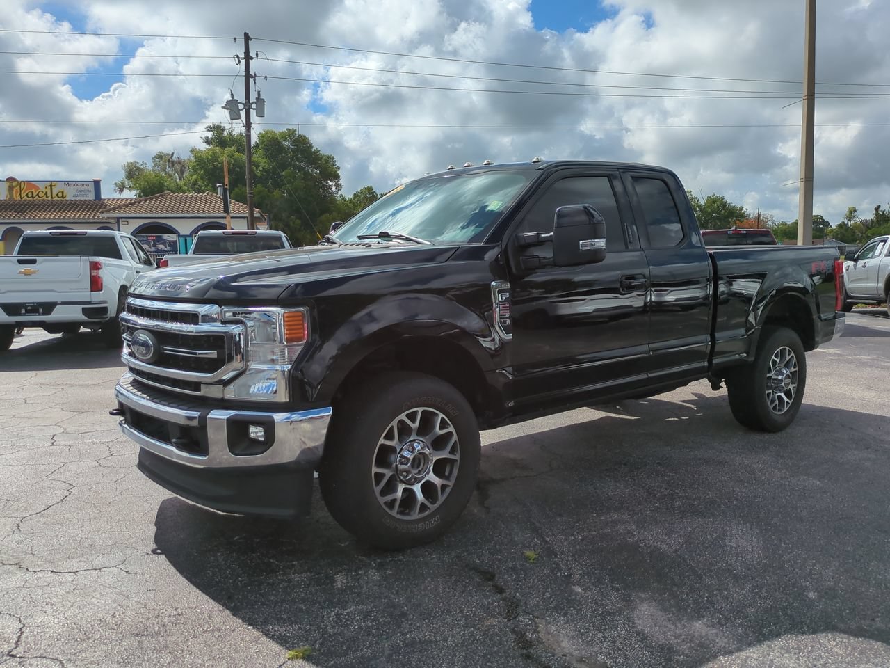 Used 2021  Ford  image 8