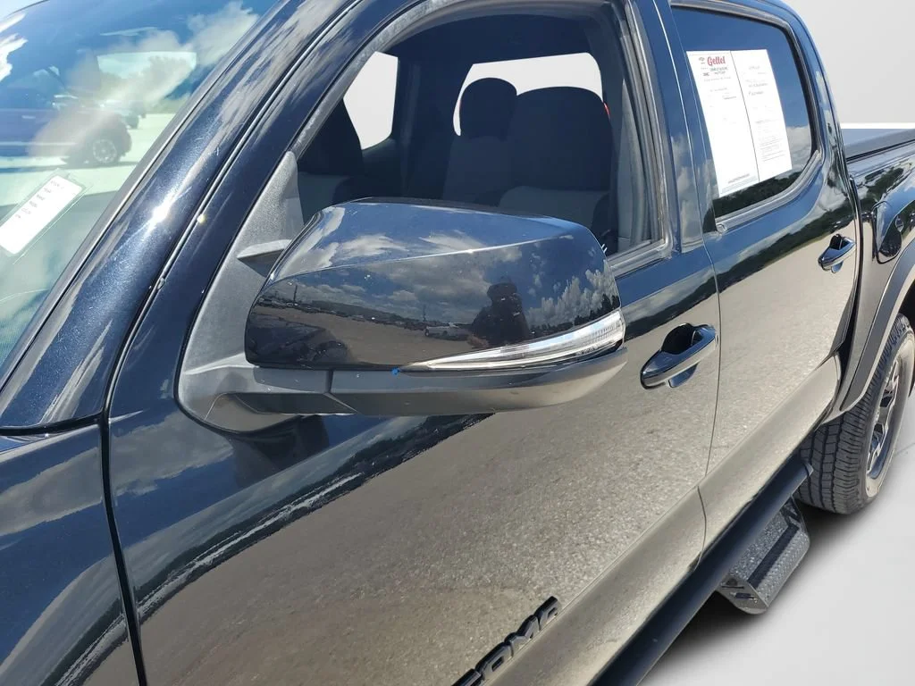 Used 2020 Black Toyota TRD Off-Road image 27