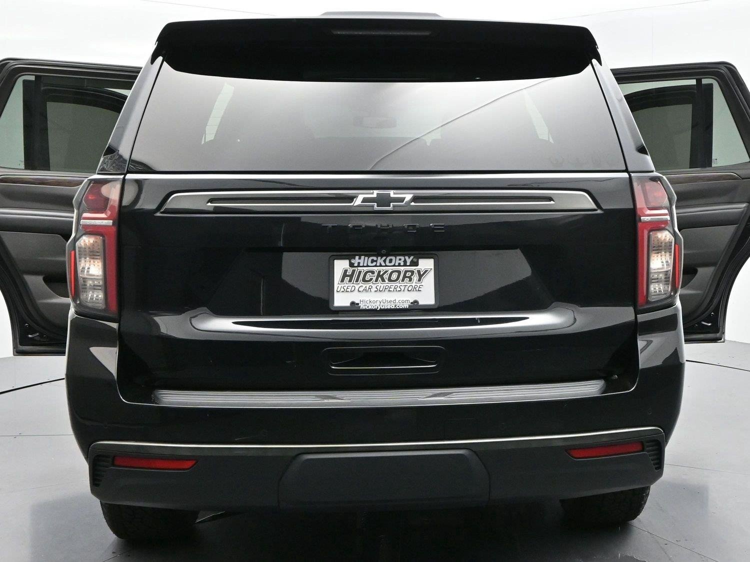Used 2021 Black Chevrolet Z71 image 44