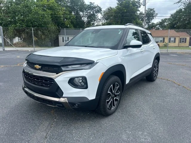 Used 2023 White Chevrolet ACTIV image 1