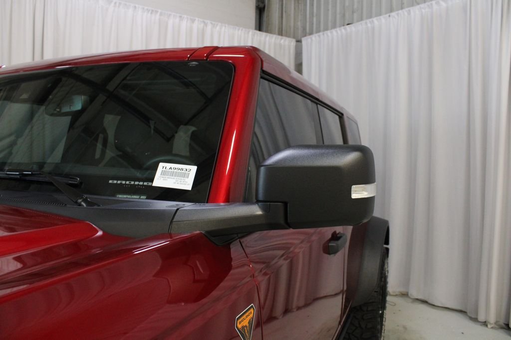Used 2025 Ruby Red Metallic Ford Badlands image 32