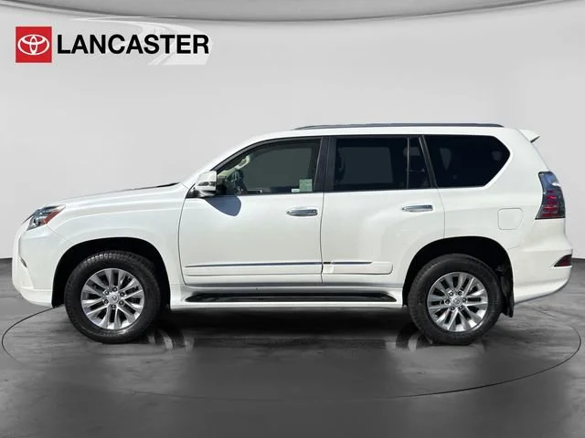 Used 2018 White Lexus GX 460 image 4