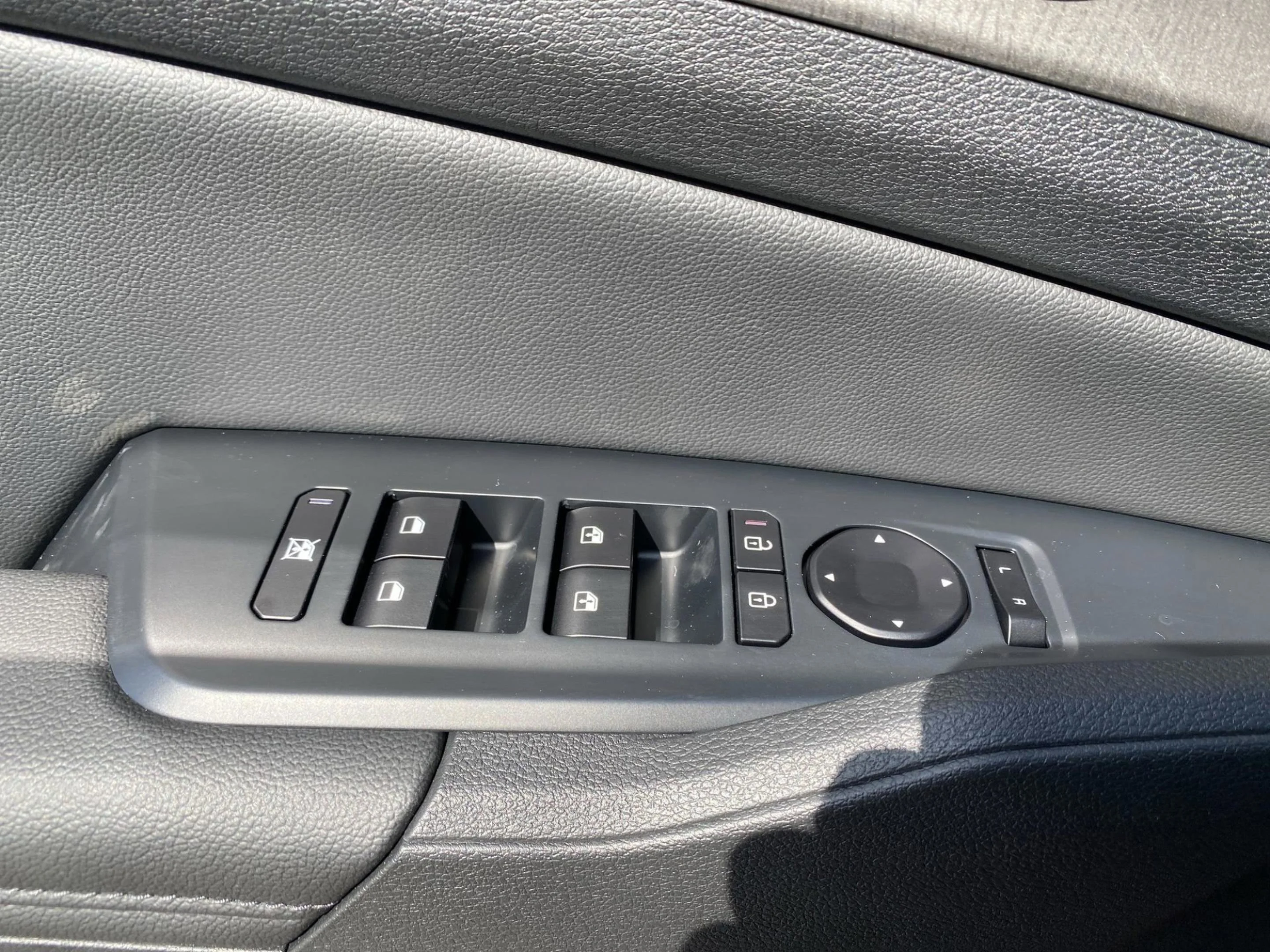 2026 Kia Sportage X-Line - Photo 17