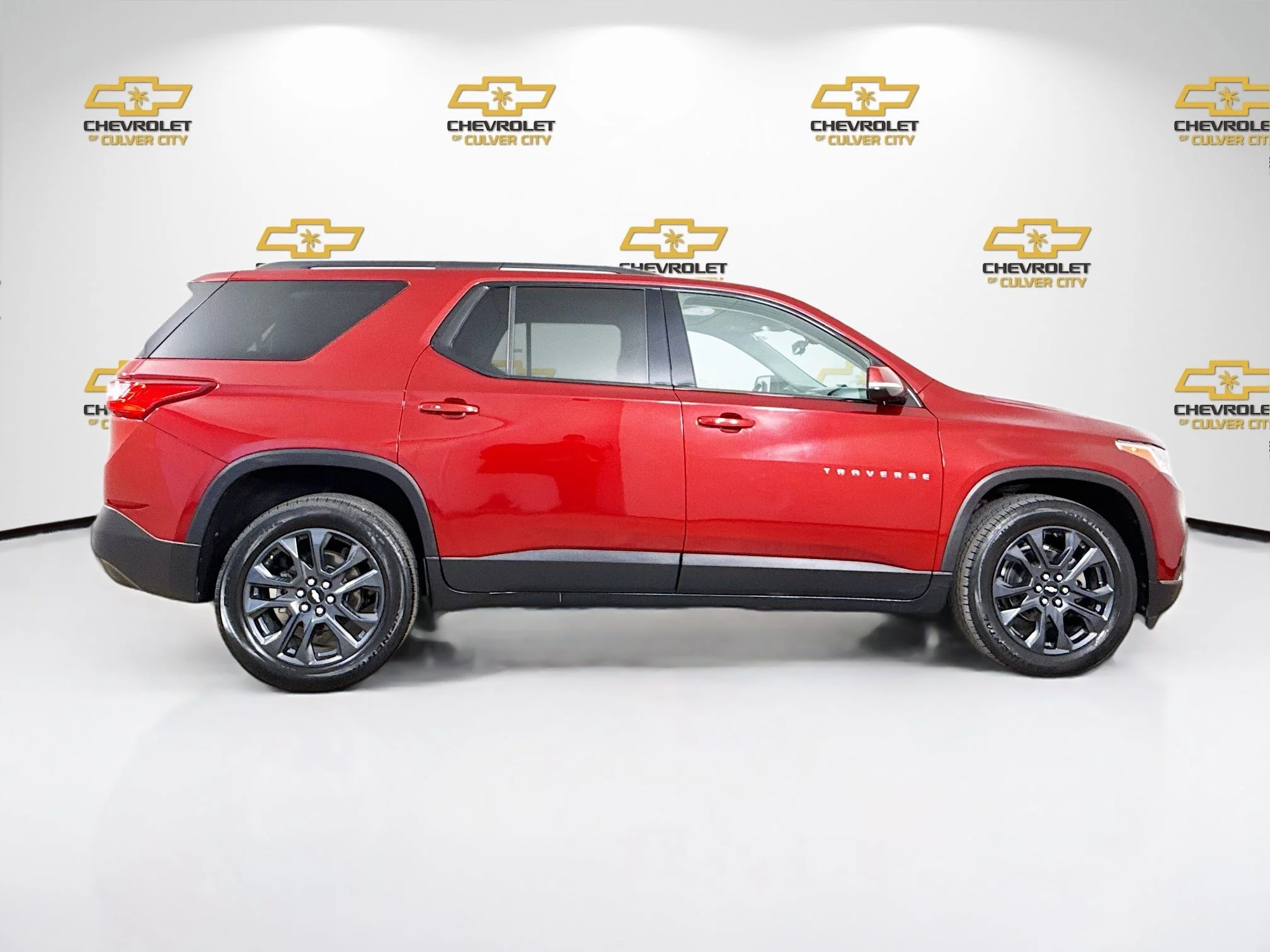Used 2019 CAJUN RED TINTCOAT Chevrolet RS image 9