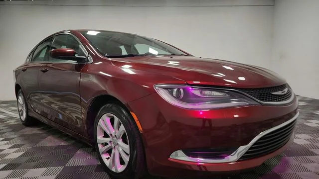 Used 2015 Red Chrysler Limited image 2