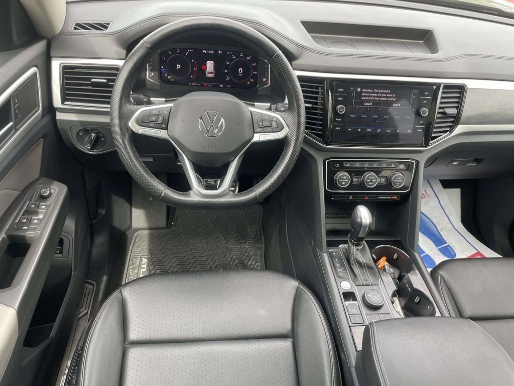 Used 2023 Gray Volkswagen 3.6L V6 SEL R-Line image 9