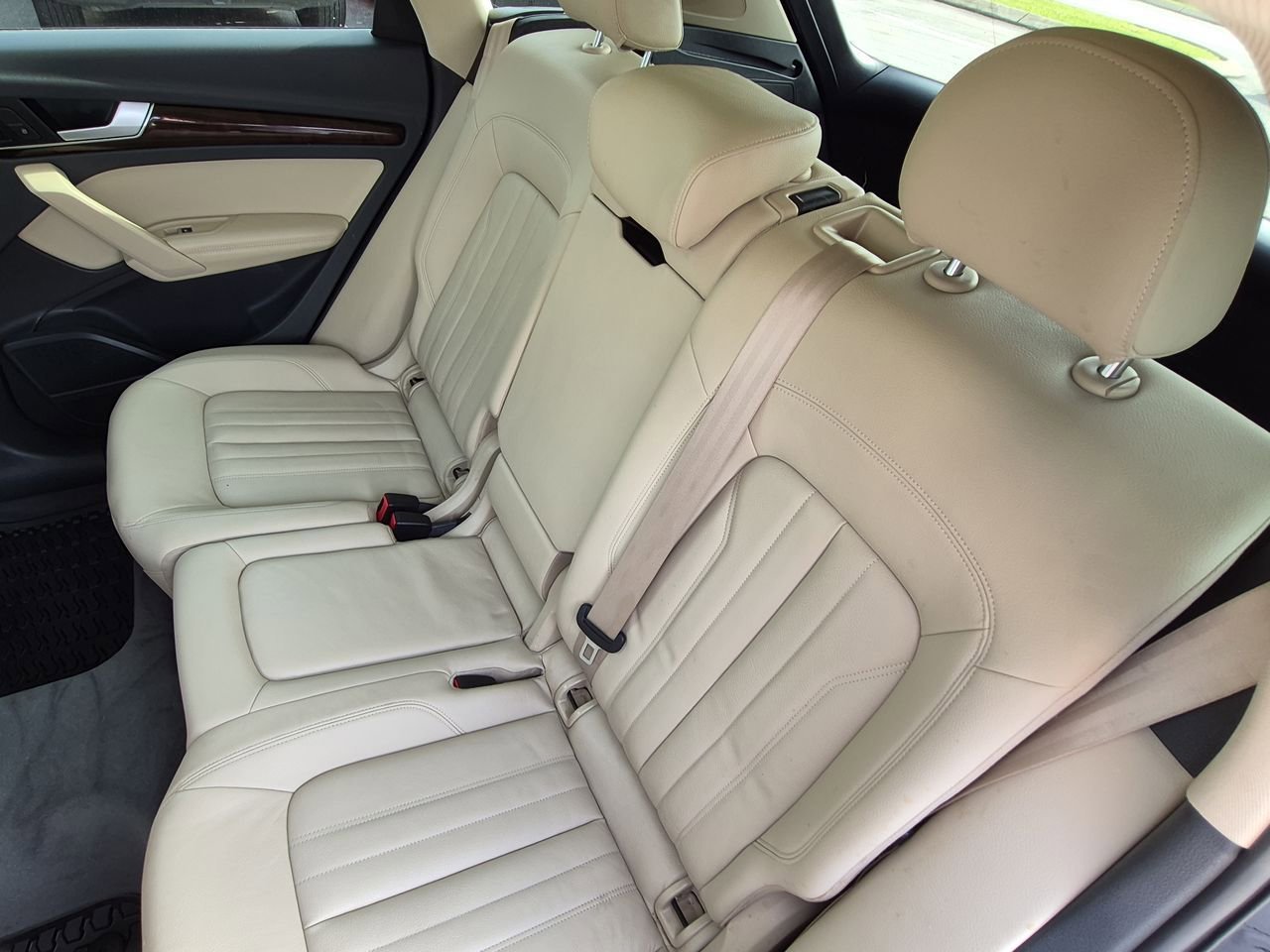Used 2019 Black Audi Premium Plus image 26