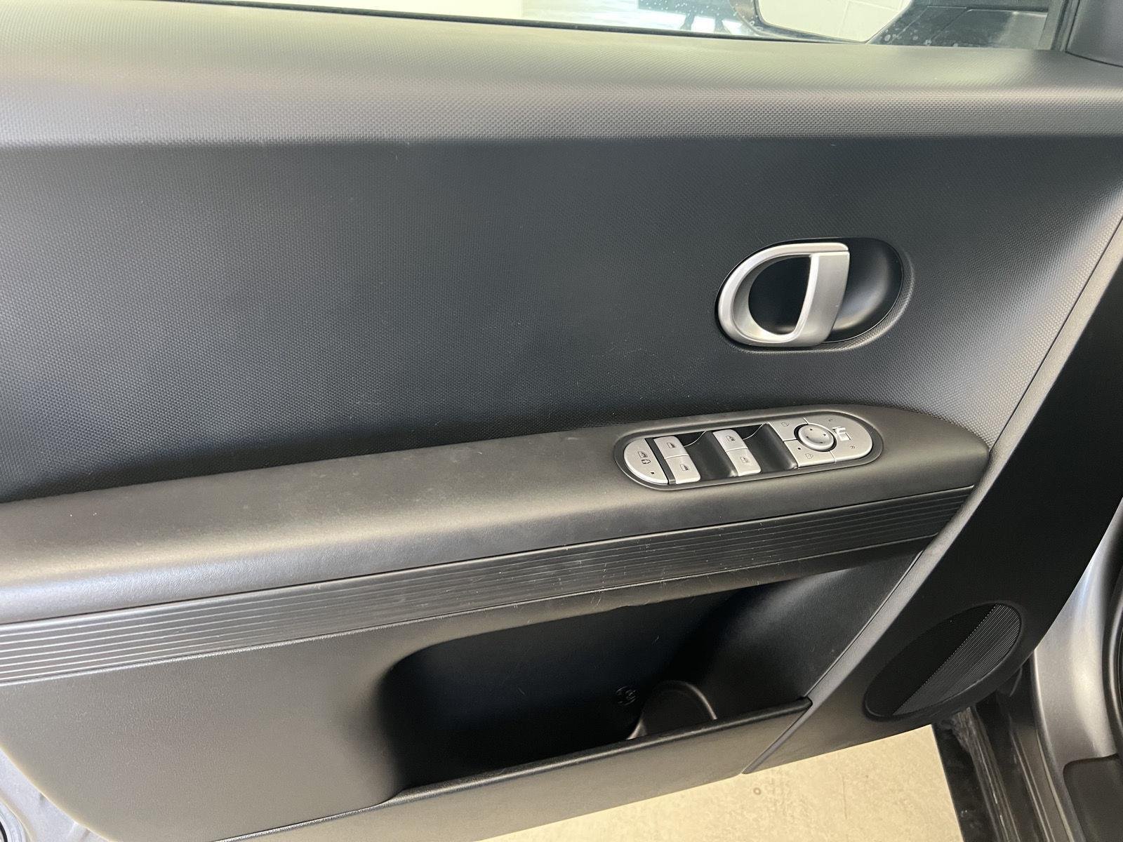 2024 Hyundai IONIQ 5 SEL - Photo 12