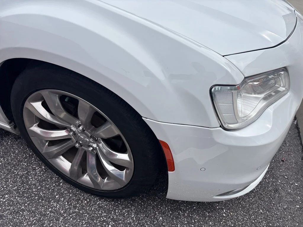 Used 2021 White Chrysler Touring image 5