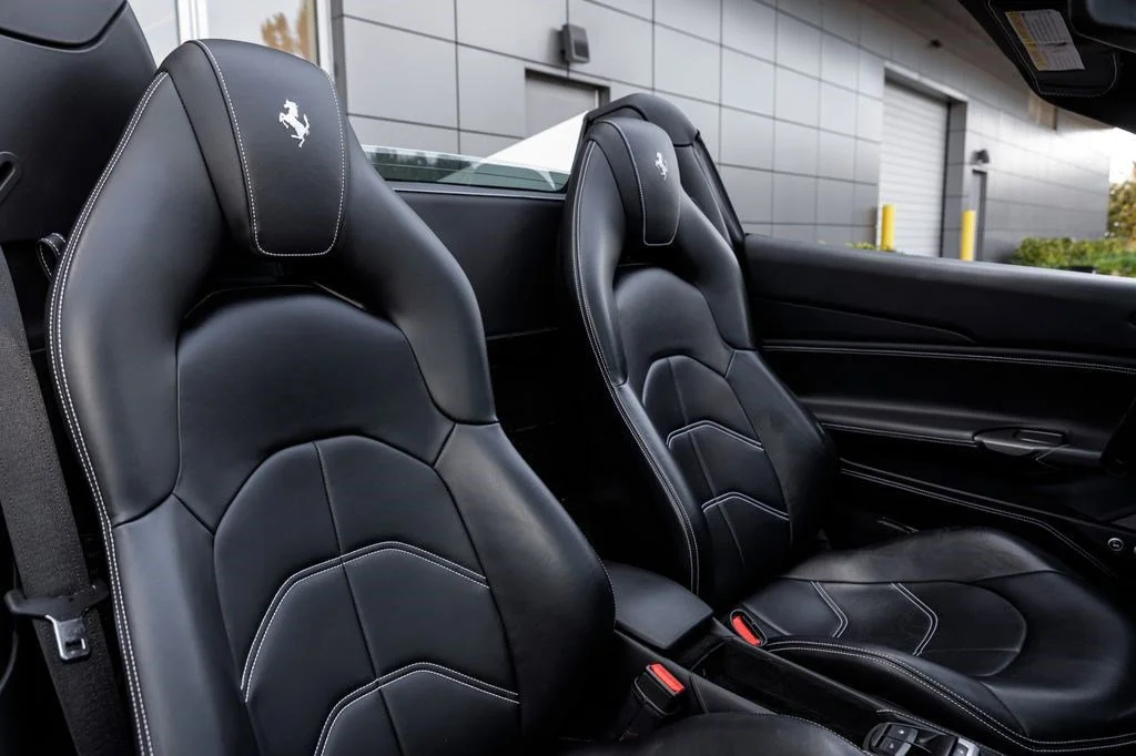 Used 2019 Bianco Avus Ferrari  image 12