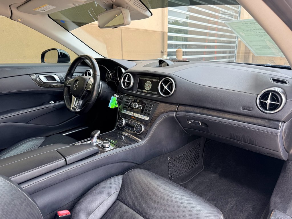 Used 2016 Black Mercedes-Benz SL400 image 20