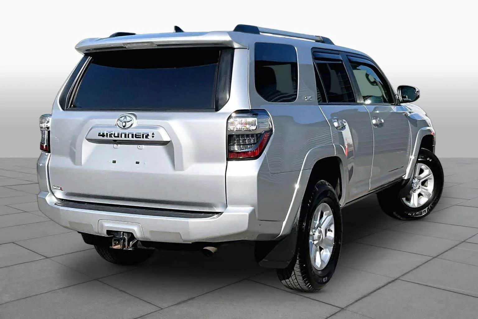 Certified Used 2023 Classic Silver Metallic Toyota SR5 Premium image 13