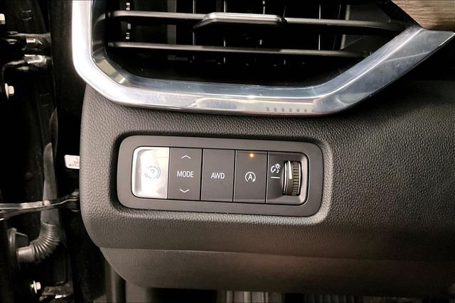 Used 2025 Ebony Twilight Metallic GMC Denali image 38