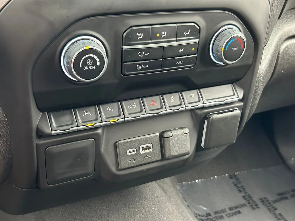 Used 2024 Summit White Chevrolet Custom image 32