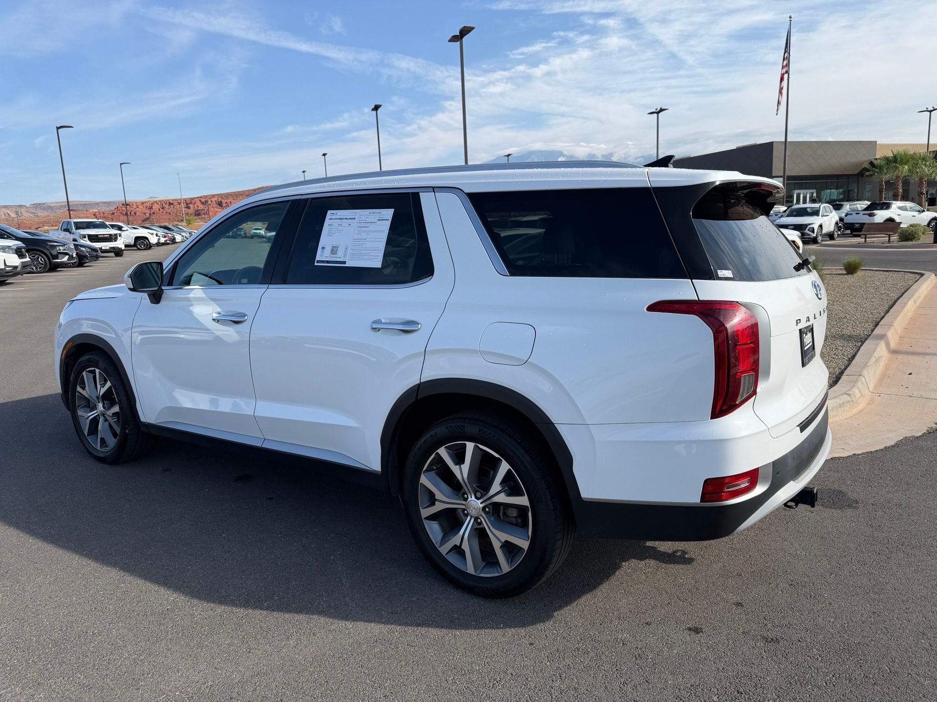 Used 2021 White Hyundai SEL image 10