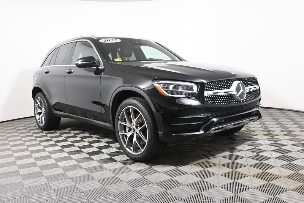 Certified Used 2022 Black Mercedes-Benz GLC 300 image 9