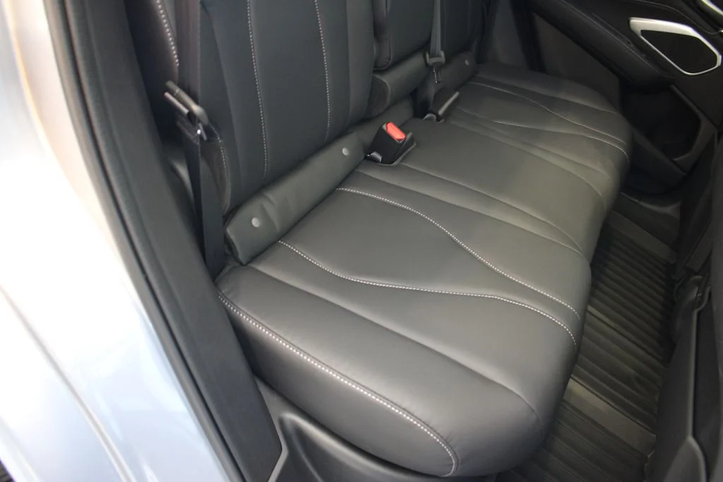 New 2026 Solar Silver Metallic Acura Base image 23