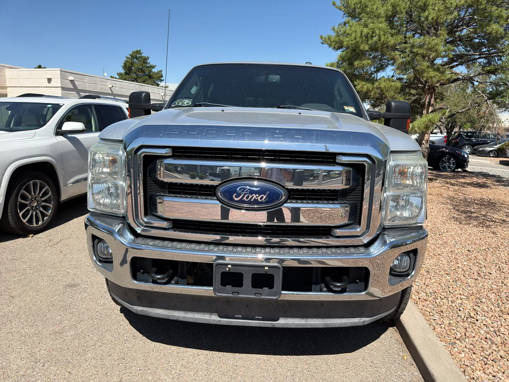 Used 2012 Ingot Silver Metallic Ford Lariat image 2