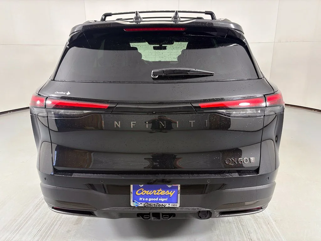 Used 2026 Black INFINITI Autograph image 7