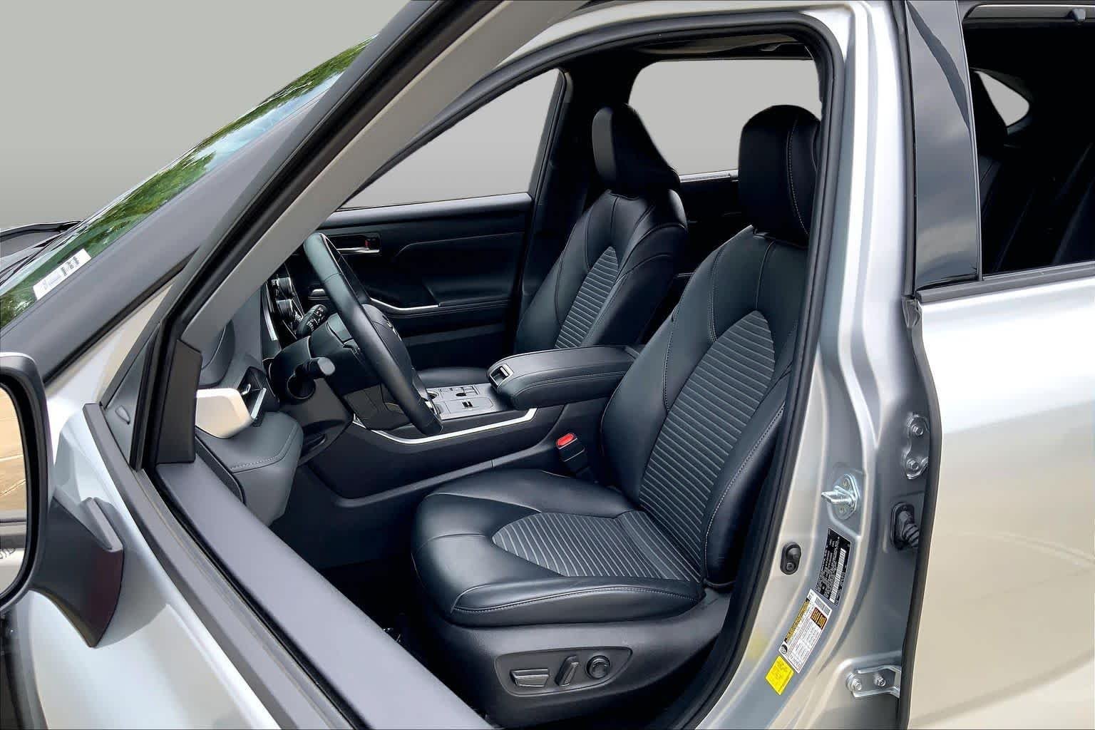 2024 Toyota Highlander XSE - Photo 8
