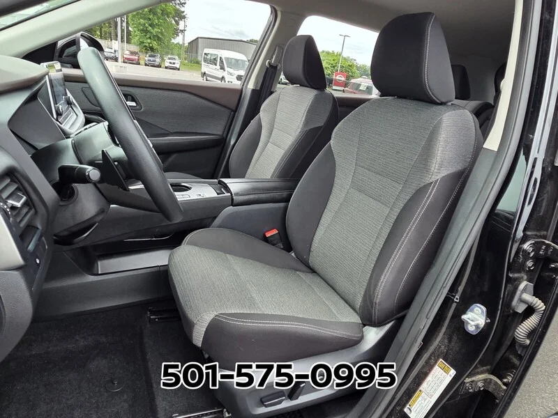 Used 2023 Super Black NISSAN FWD SV image 8
