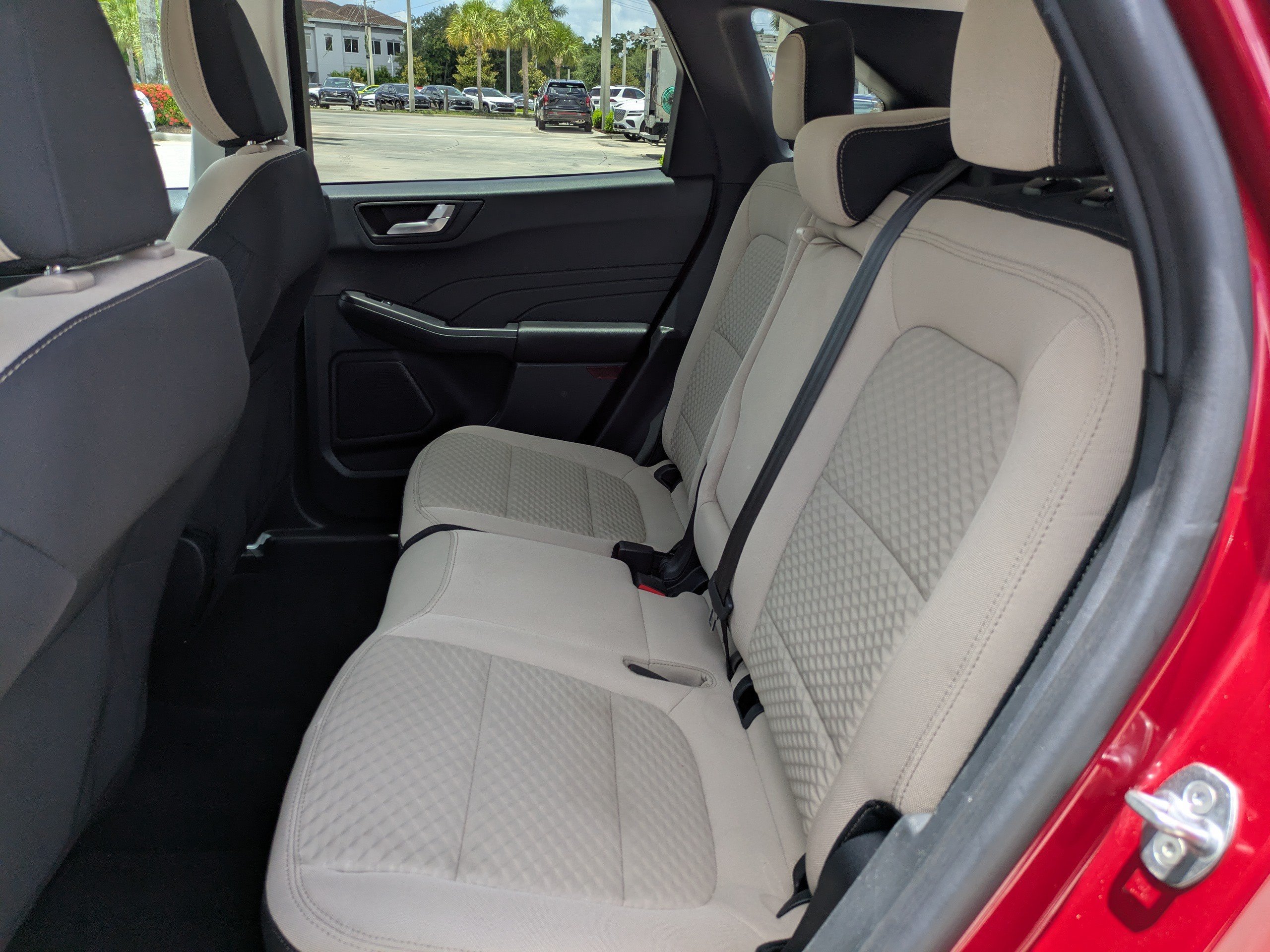 2021 Ford Escape SE - Photo 13