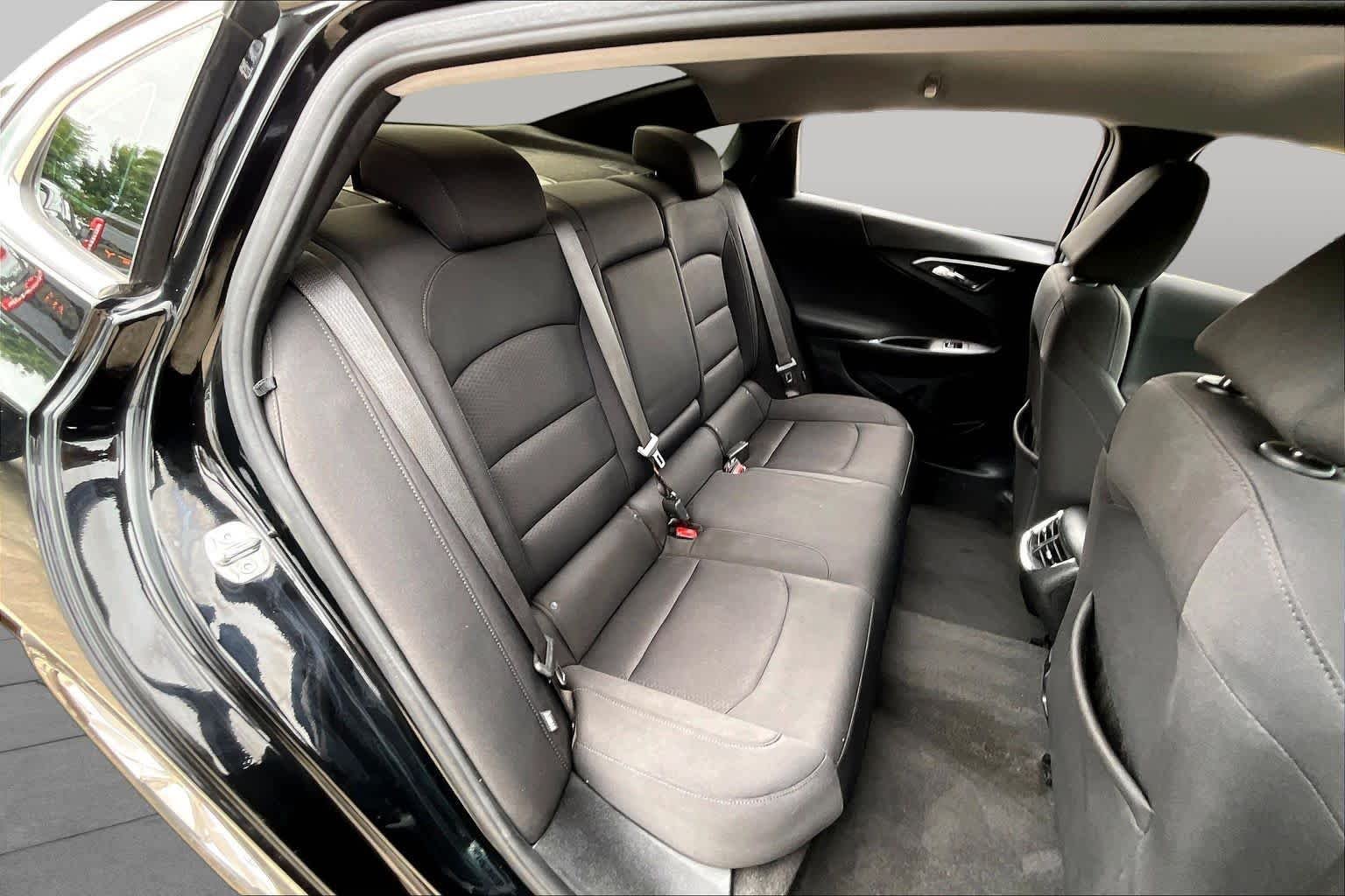 Used 2020 Mosaic Black Metallic Chevrolet LT image 20