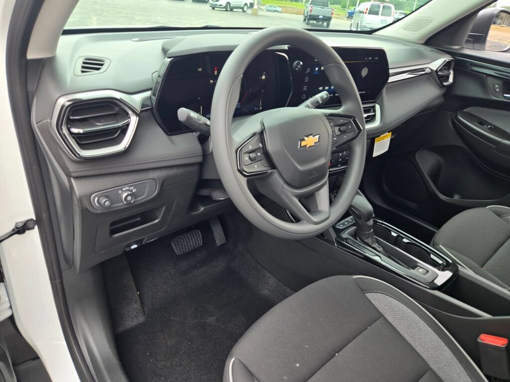 2026 Chevrolet Trailblazer LS - Photo 15