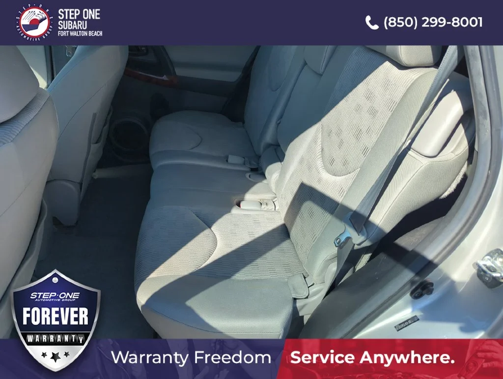 Used 2012 Silver Toyota Base image 27