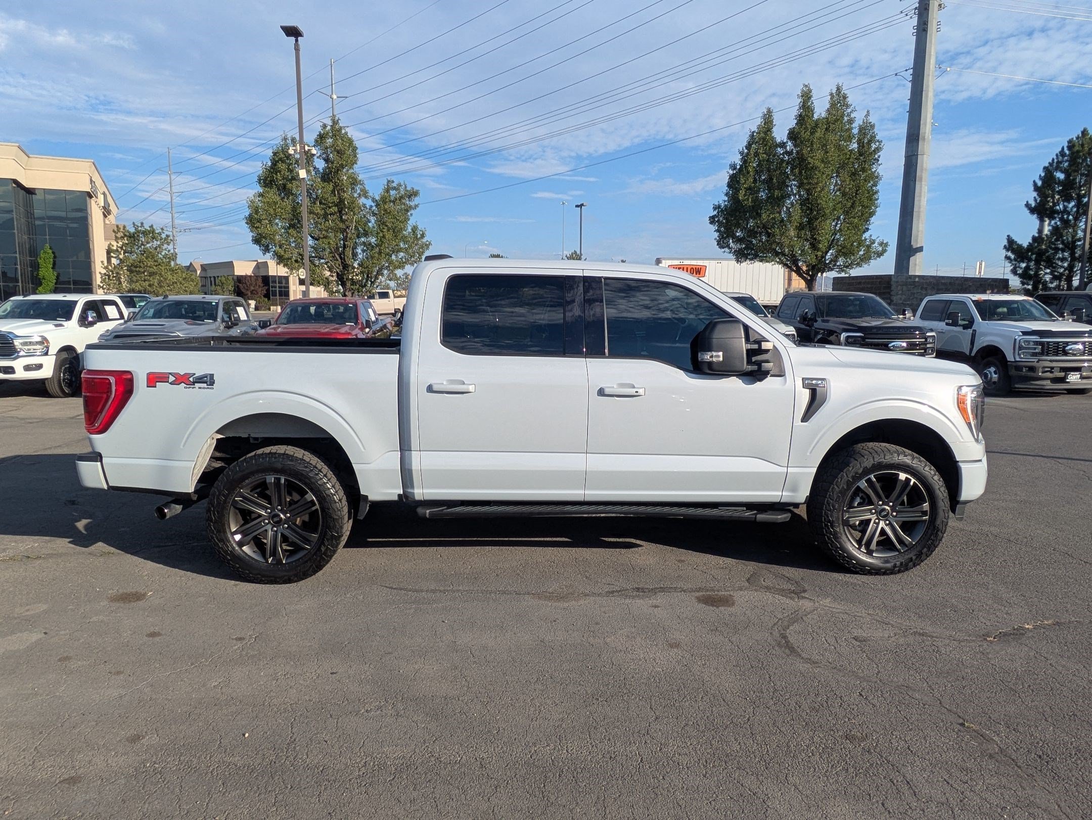 Used 2021 White Metallic Ford XLT image 2