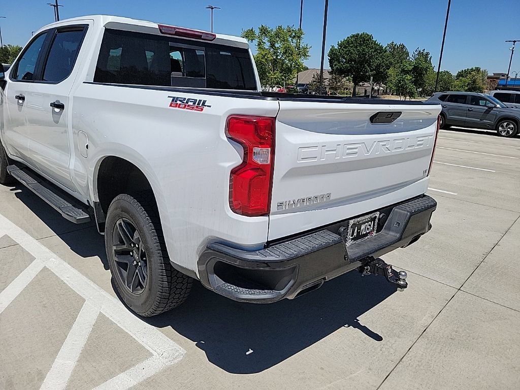 Used 2022 Summit White Chevrolet LT Trail Boss image 9