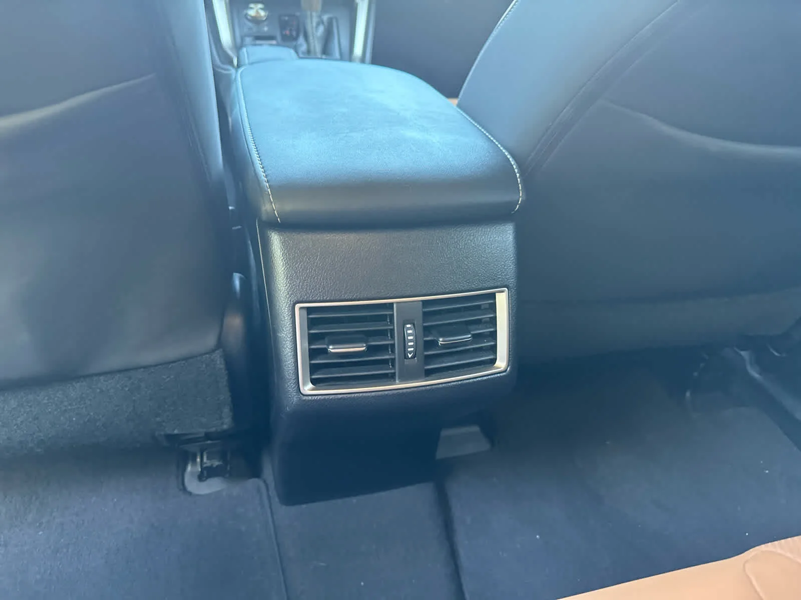 Certified Used 2020 EMINENT WHITE PEARL Lexus  image 18
