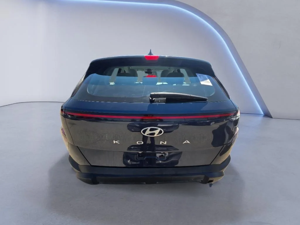Used 2024 Denim Blue Pearl Hyundai SE image 4