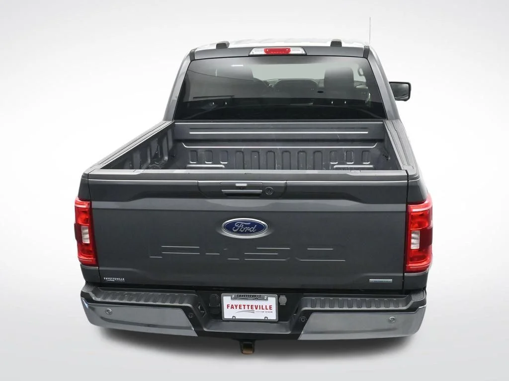 Used 2023 Gray Ford XLT image 25
