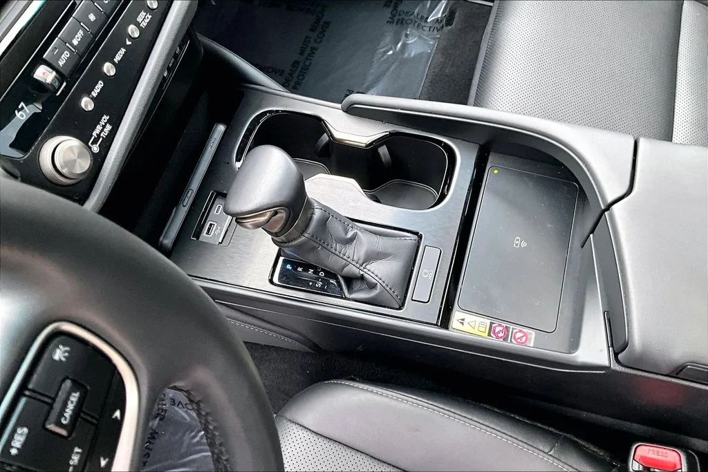 Used 2024 Silver Lexus 350 image 18
