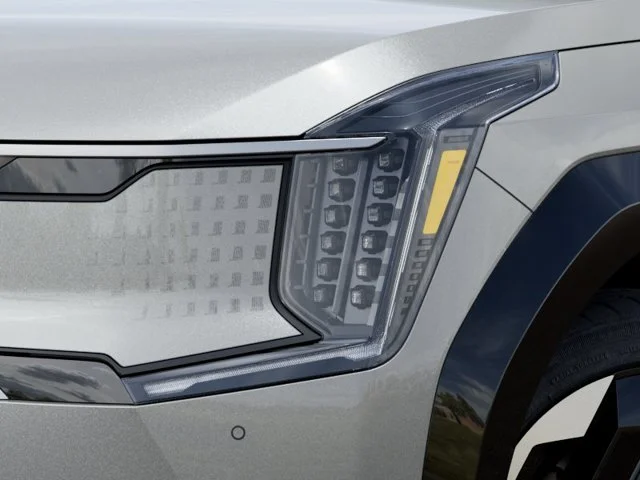 New 2026 White Kia Land image 10