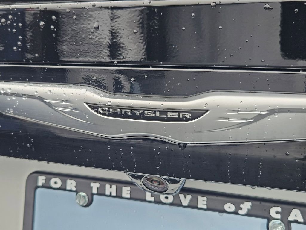 New 2026 Bright White Clear-Coat Exterior Paint Chrysler LX image 32