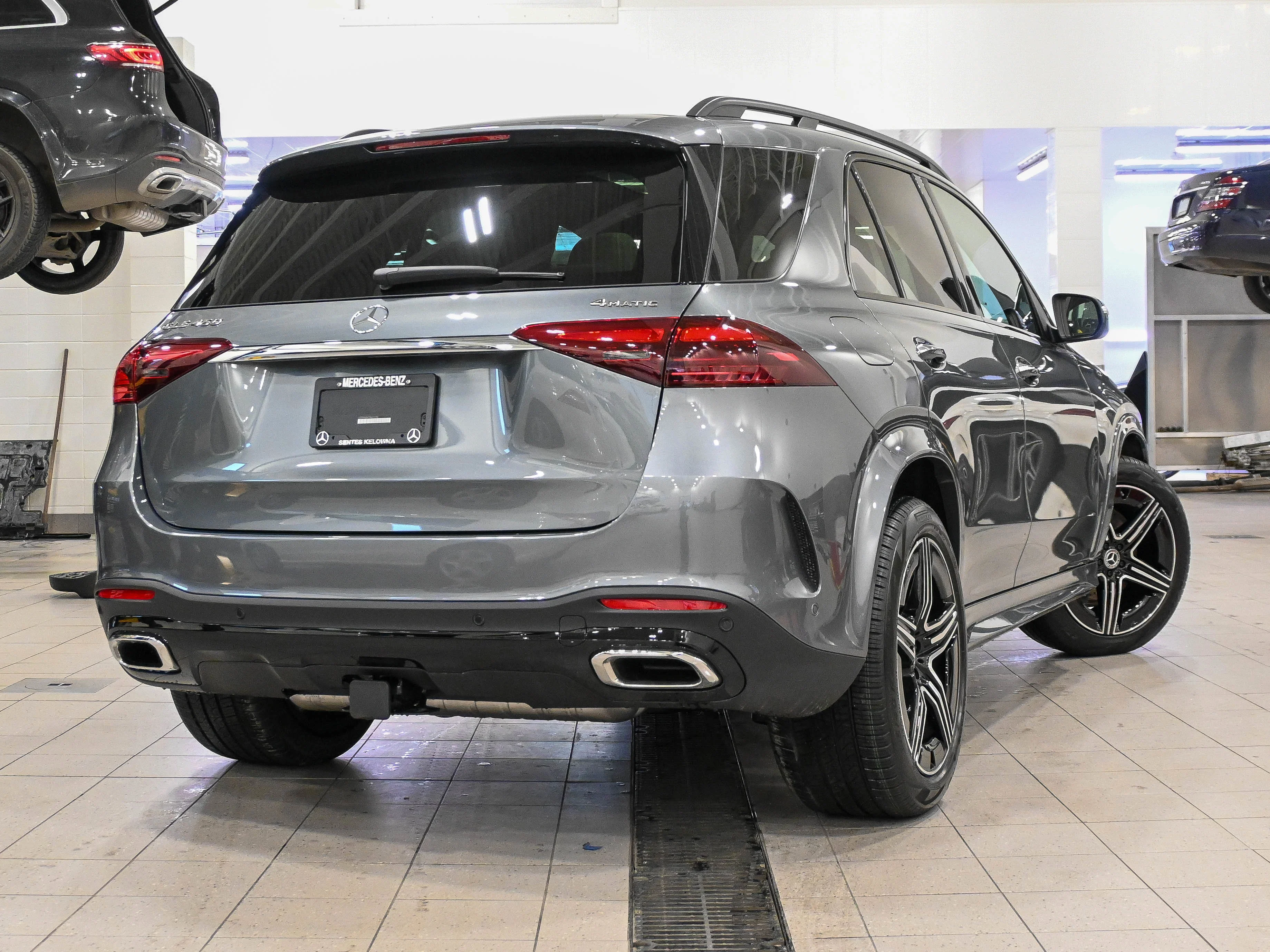 New 2026 992-Selenite Grey Mercedes-Benz GLE 450 image 3