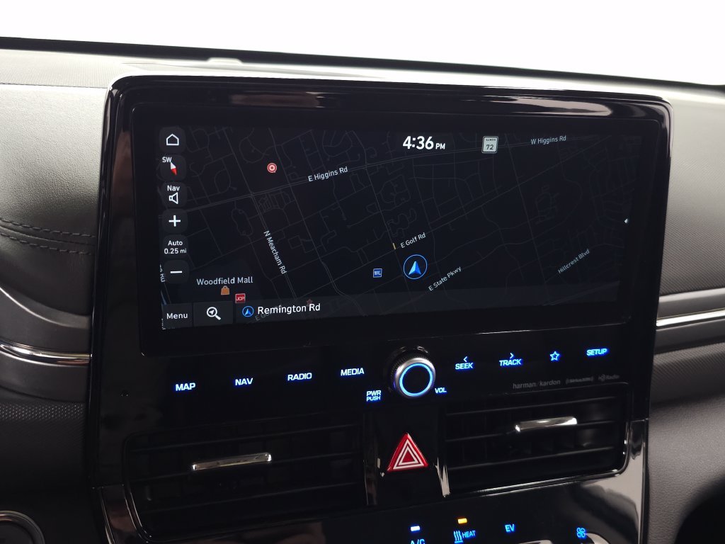 2021 Hyundai IONIQ Limited - Photo 21