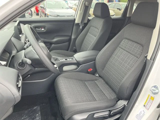 New 2027 Platinum White Pearl Honda LX image 15