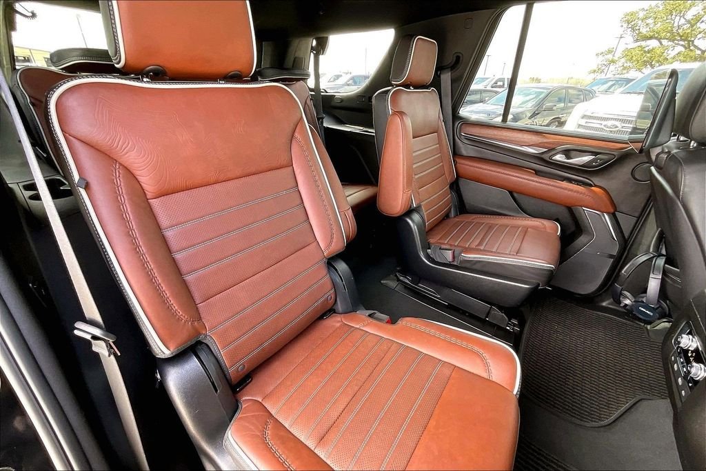 Used 2023 Black GMC Denali Ultimate image 22