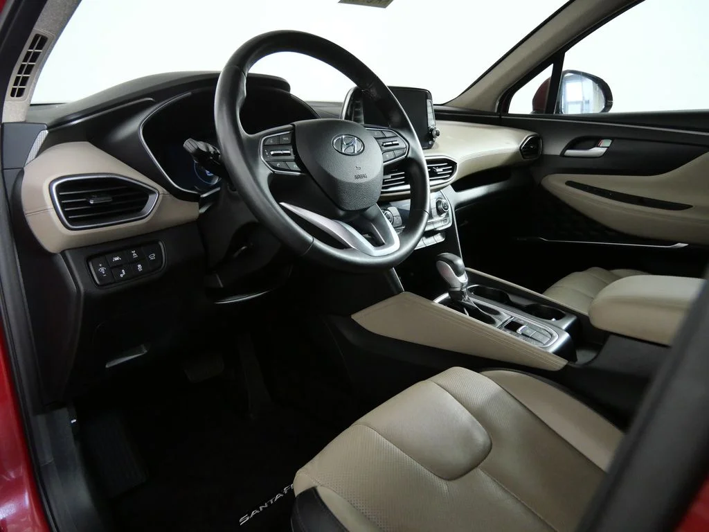 Used 2019 Red Hyundai Ultimate image 24