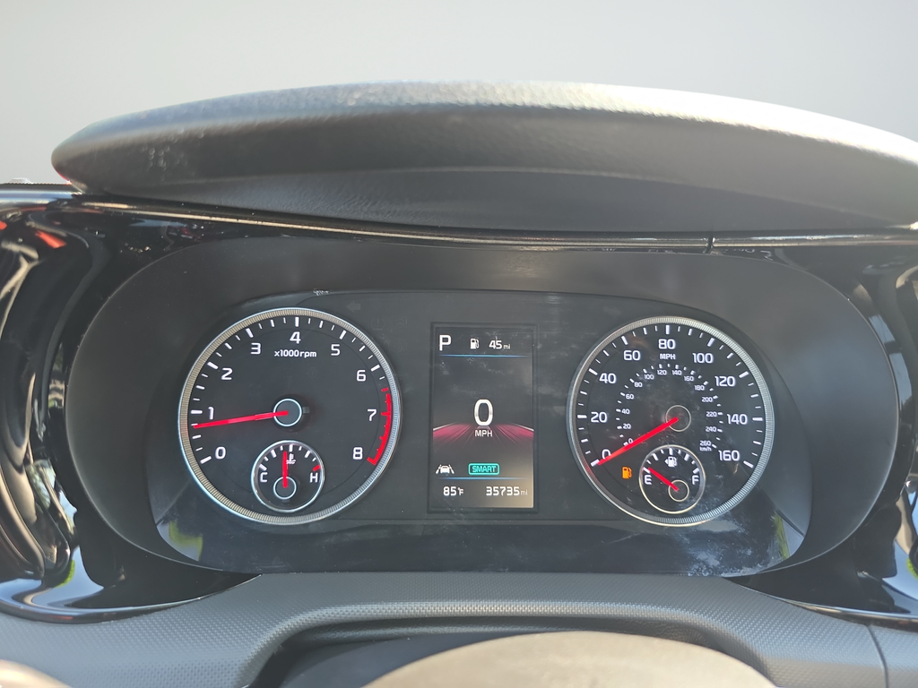 Used 2024 Gray Kia GT-Line image 15